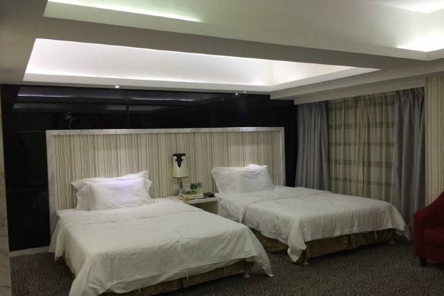 Perthden Hotel Shenzhen Esterno foto